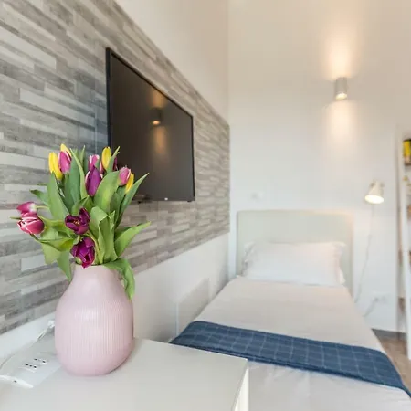 Apartment Executive *
